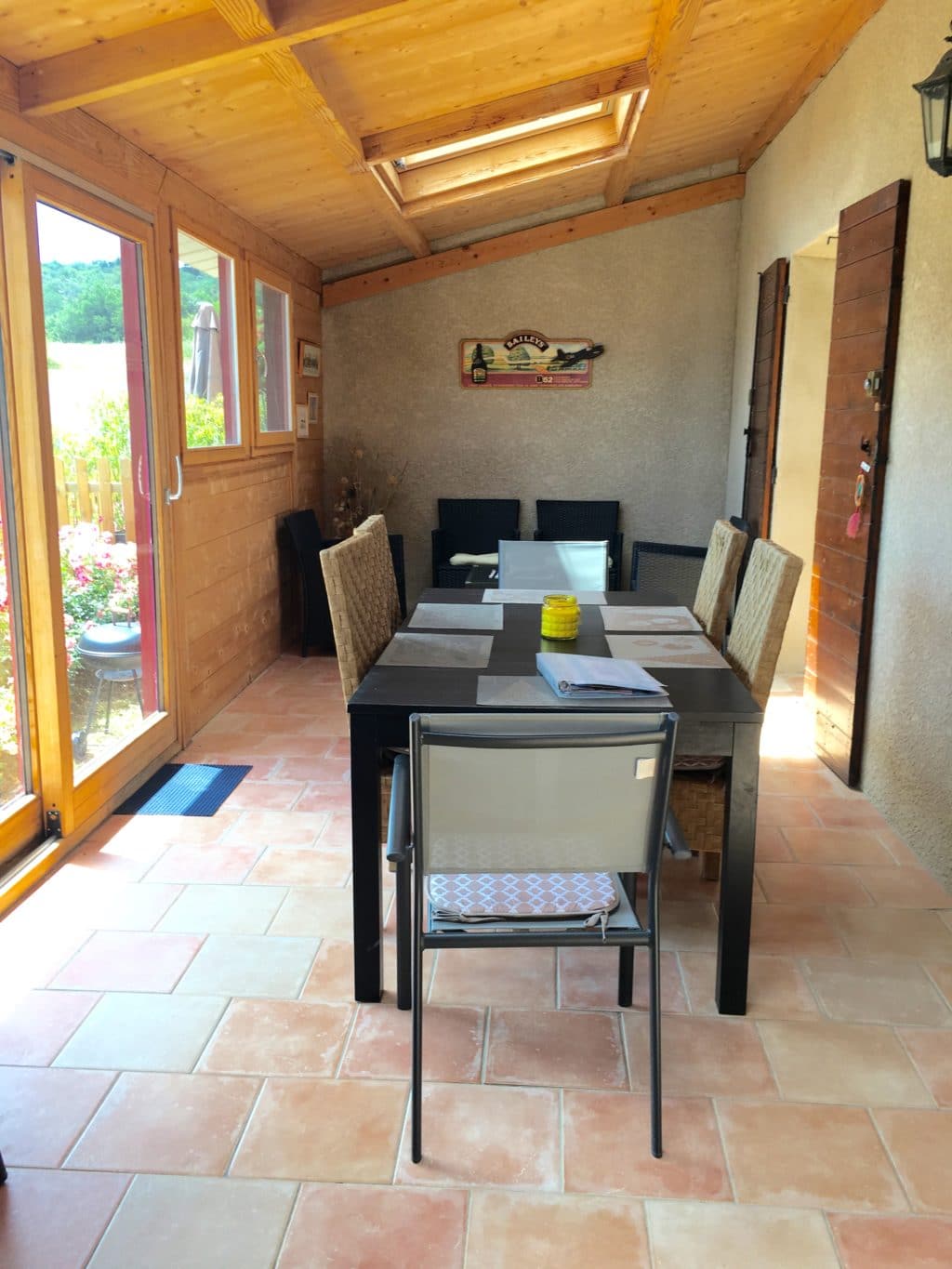 veranda, salle à manger des lavandes Véranda les lavandes coin salle à manger