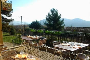 terrasse le fougassais montagne de lure bistrot de pays restaurant